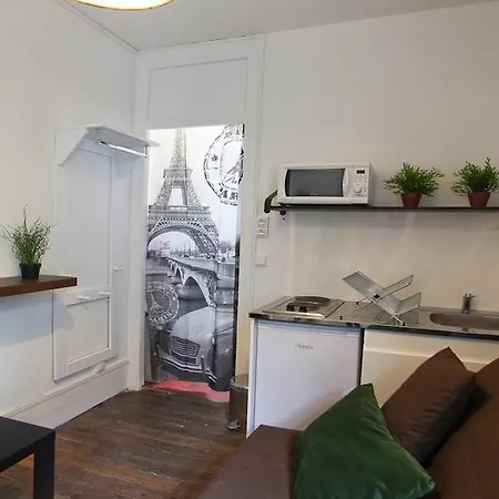 Апартаменты Studio Monique Париж